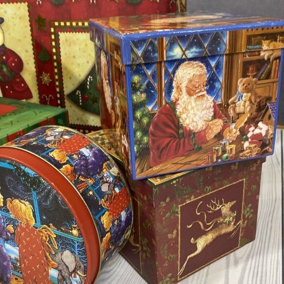 Christmas Holiday Gift Box and Tin Bundle - Picture 4 of 7